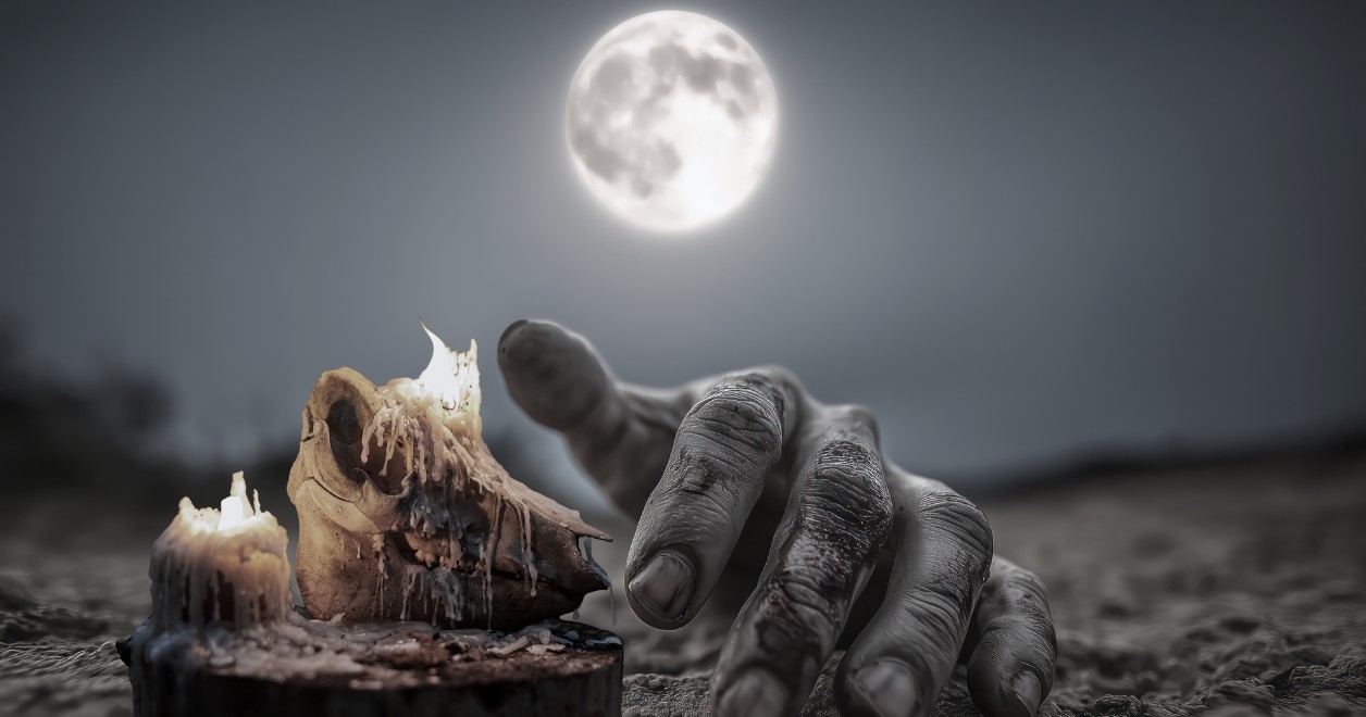 Samhain - gaelickie święto wyznaczające koniec sezonu żniw i początek zimy lub „ciemniejszej połowy roku”.