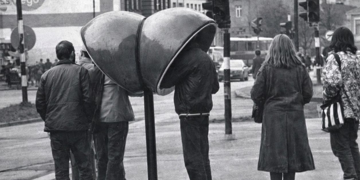 Półkabiny telefoniczne - Lata 90