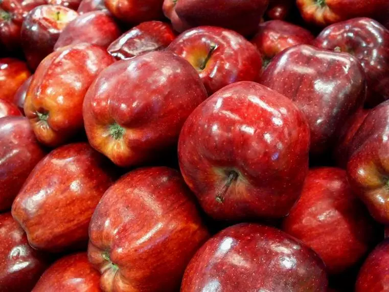 Jabłka woskowane (2)