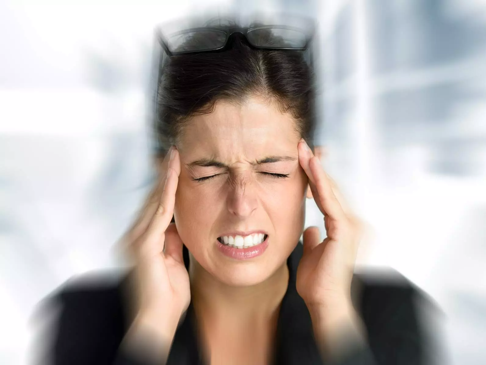 Żarówki LED mogą wywołać migrenę!