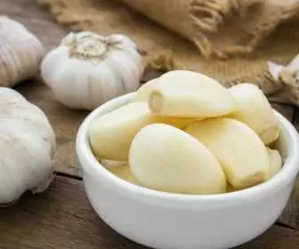 Naturalne antybiotyki które działają - Czosnek