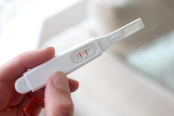 Domowe testy ciążowe - Test ciążowy strumieniowy