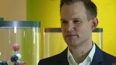 Prof. Hendrik Streeck