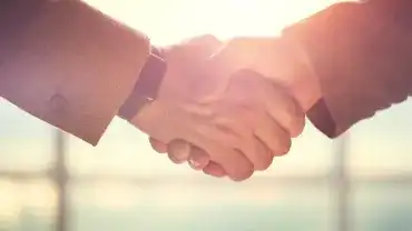 Podawanie ręki przejdzie do historii