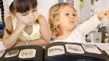 Dzieci często rozpoznają zmarłych przodków na starych fotografiach