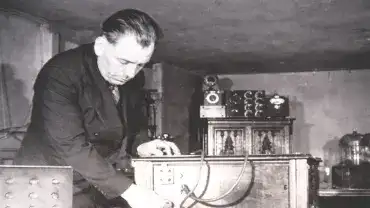 Thomas Henry Moray w swoim warsztacie