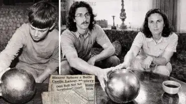 Tajemnicza metalowa kula, która wydawała się mieć własną wolę