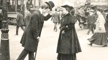Antykoncepcja 100 lat temu - Prezerwatywy z jelit zwierząt i nie tylko