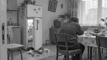 W mieszkaniu państwa Kudrysów żywność miała sama wydostawać się z lodówki
