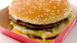 Szkodliwe produkty spożywcze: potrawy z restauracji typu fast food