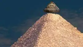 Czemu Wielka Piramida została pozbawiona swojego piramidiona?